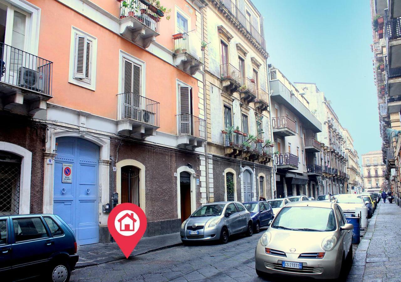 Sicilia Casa Vacanza Lejlighed Catania Eksteriør billede