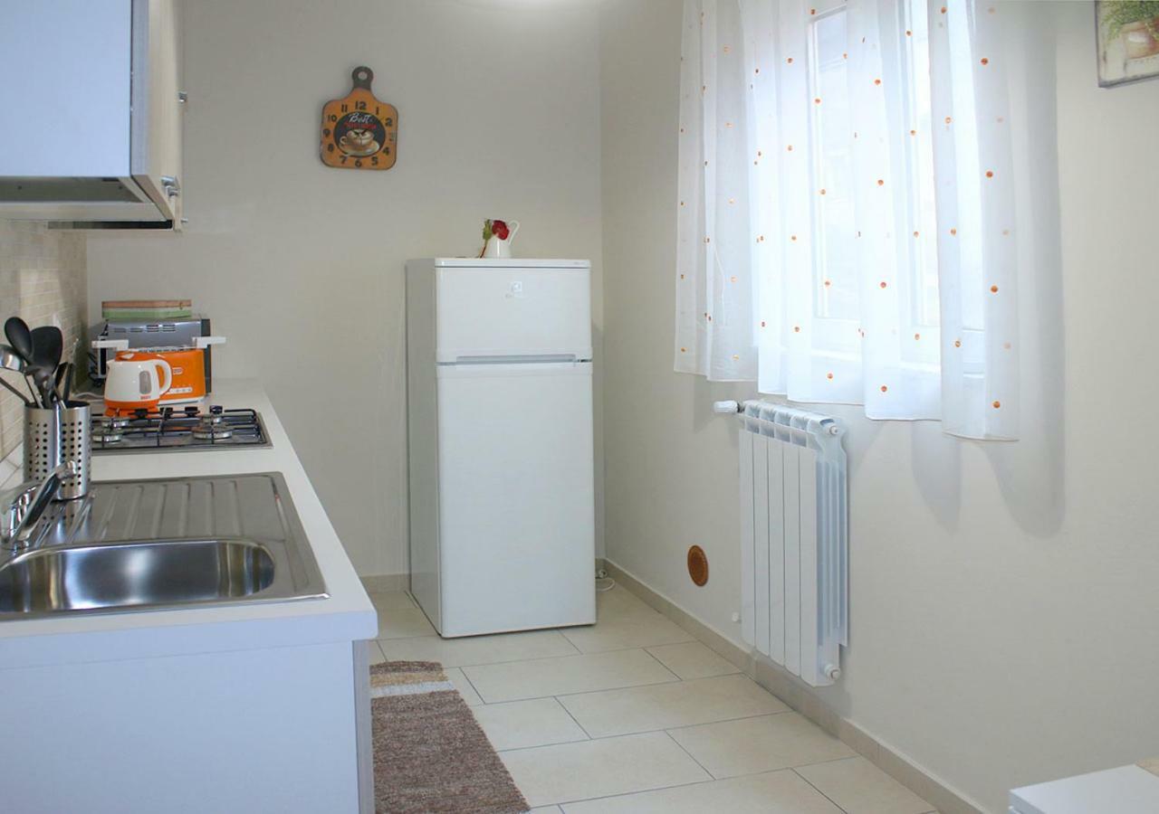 Sicilia Casa Vacanza Lejlighed Catania Eksteriør billede